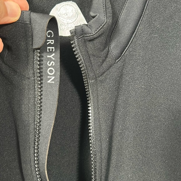 Men's Greyson Algonquin Primaloft Black Fleece Golf Vest Medium - Picture 13 of 16